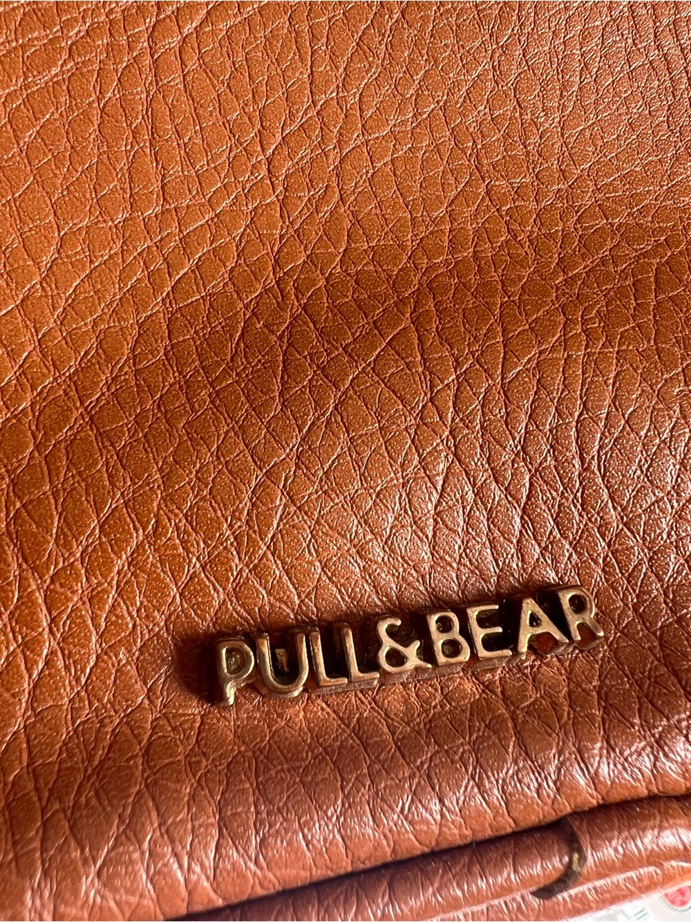 Pull&Bear Cognac Tan Crossbody Bag with Gold Chain *Free with purchase* - Picture 4 of 4